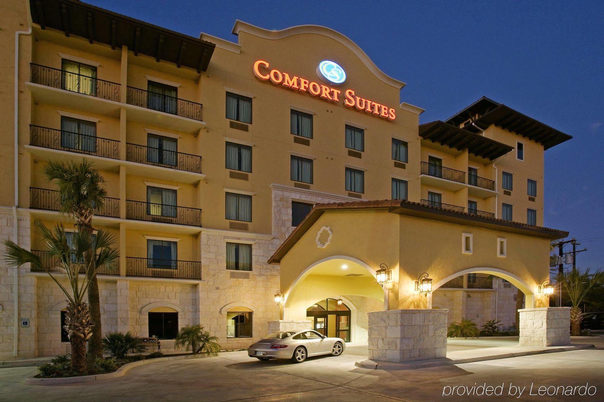 Comfort Suites Alamo-River Walk Сан-Антонио Экстерьер фото